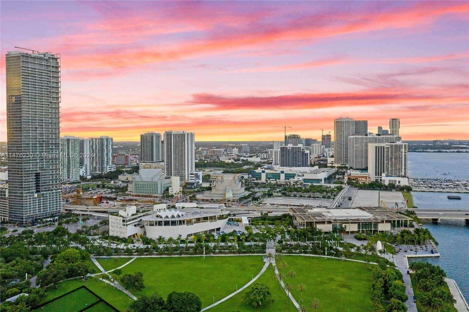 Small Image of 1100 BISCAYNE BLVD #3303, Miami Number 49