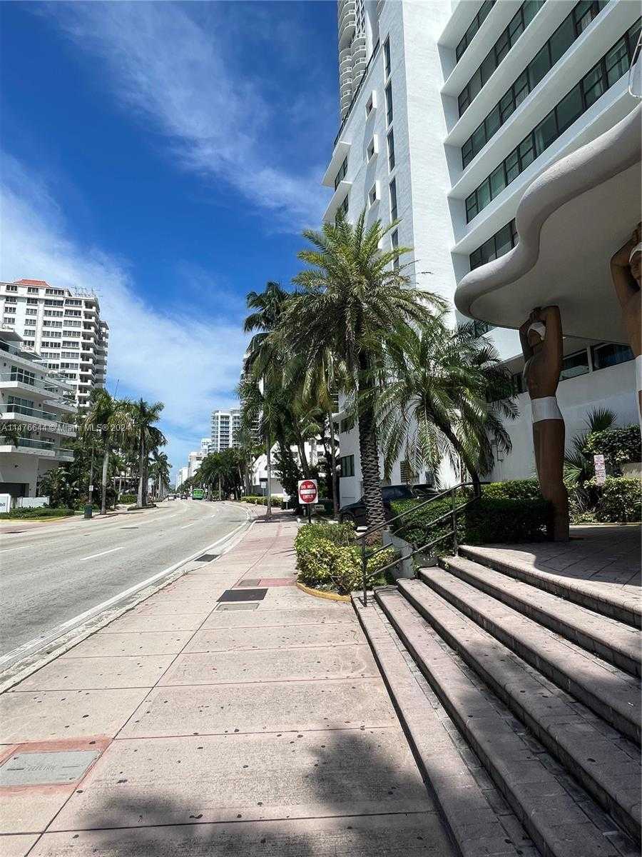 Small Image of 6345 COLLINS AVE #512, Miami Beach Number 4