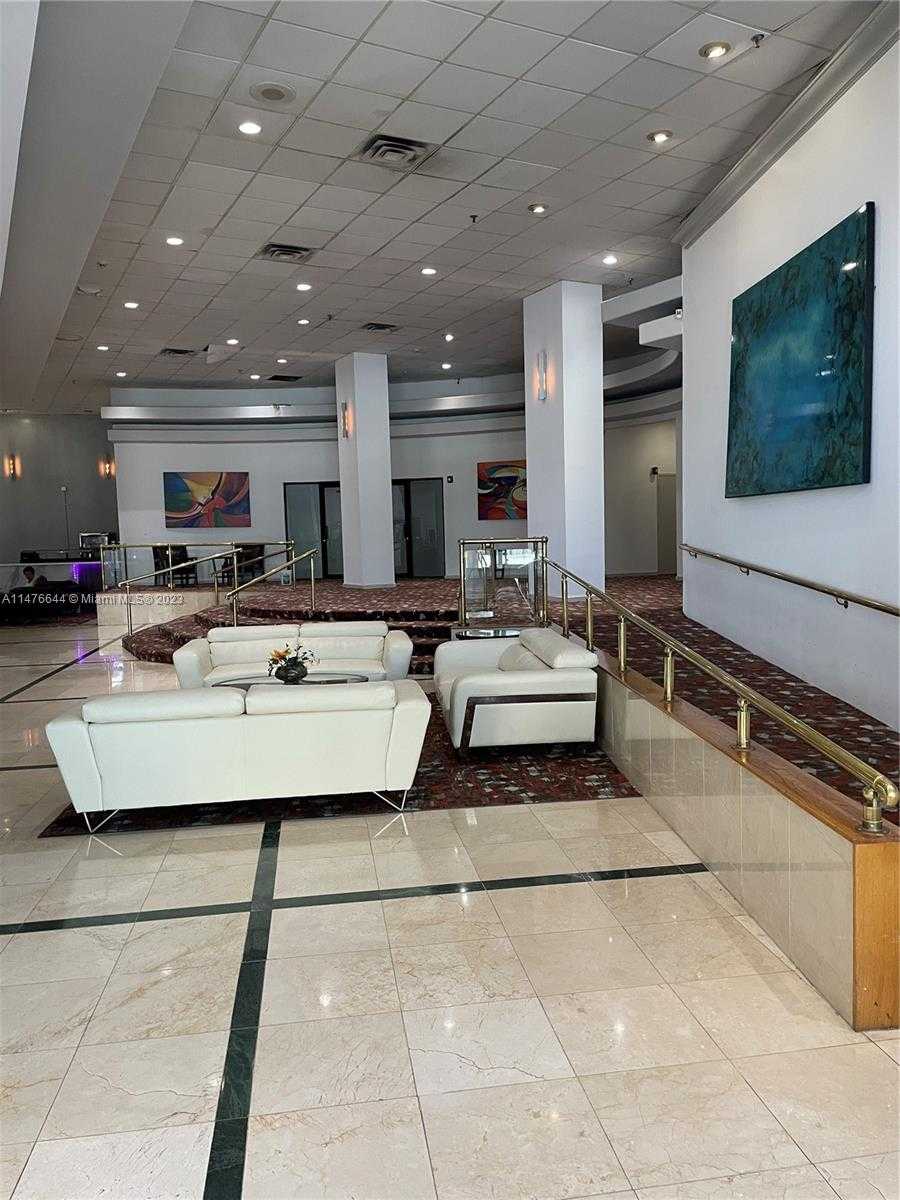Small Image of 6345 COLLINS AVE #512, Miami Beach Number 9
