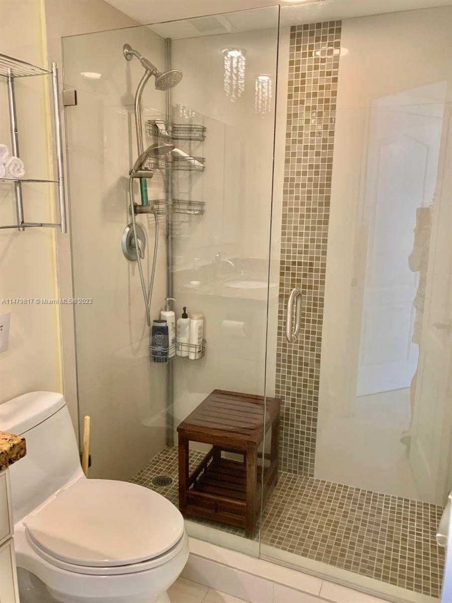 Small Image of 1985 SOUTH OCEAN DR #3C, Hallandale Beach Number 17