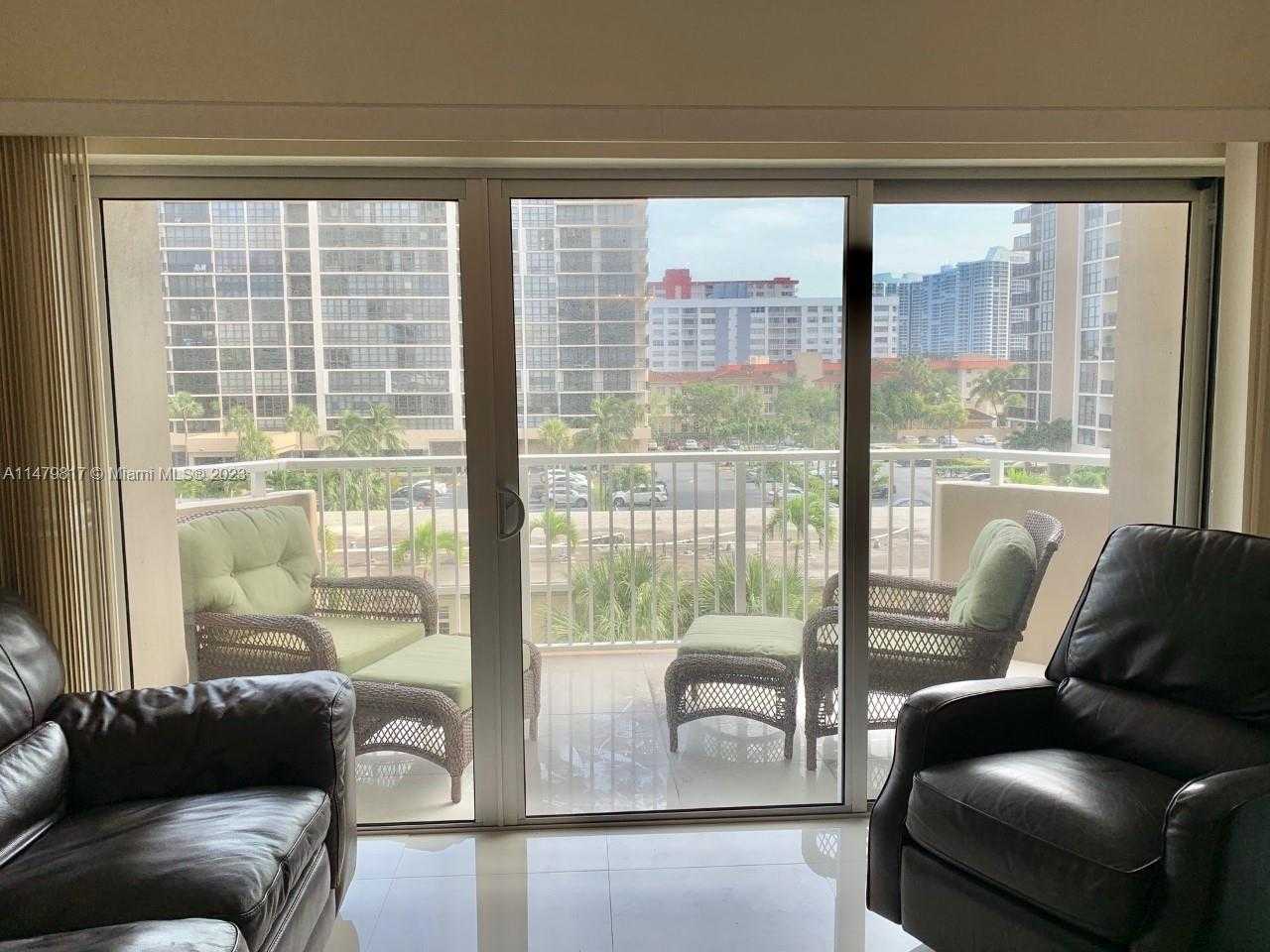 Small Image of 1985 SOUTH OCEAN DR #3C, Hallandale Beach Number 9