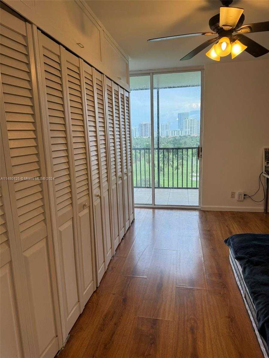 Small Image of 20335 WEST COUNTRY CLUB DR #906, Aventura Number 21