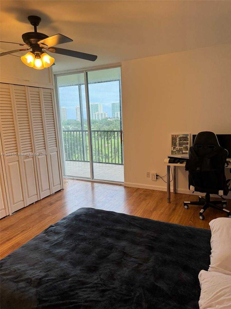 Small Image of 20335 WEST COUNTRY CLUB DR #906, Aventura Number 22