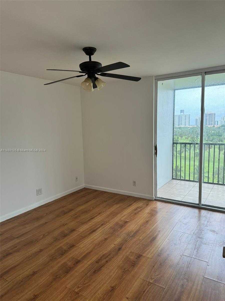 Small Image of 20335 WEST COUNTRY CLUB DR #906, Aventura Number 30