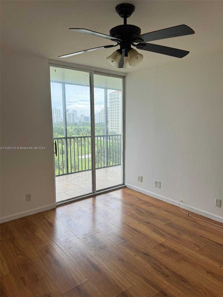 Small Image of 20335 WEST COUNTRY CLUB DR #906, Aventura Number 31