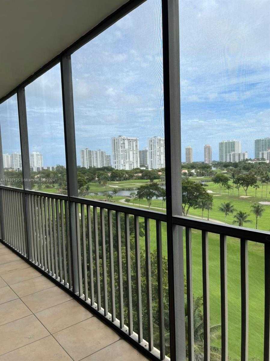Small Image of 20335 WEST COUNTRY CLUB DR #906, Aventura Number 6