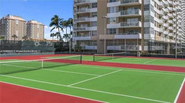 Small Image of 1965 SOUTH OCEAN DR #11C, Hallandale Beach Number 15