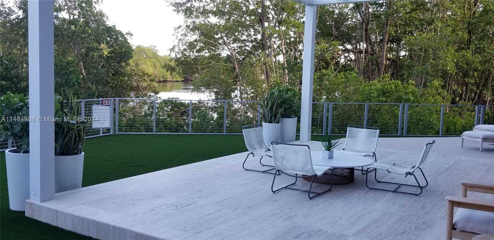 Small Image of 16385 BISCAYNE BLVD #420, North Miami Beach Number 45