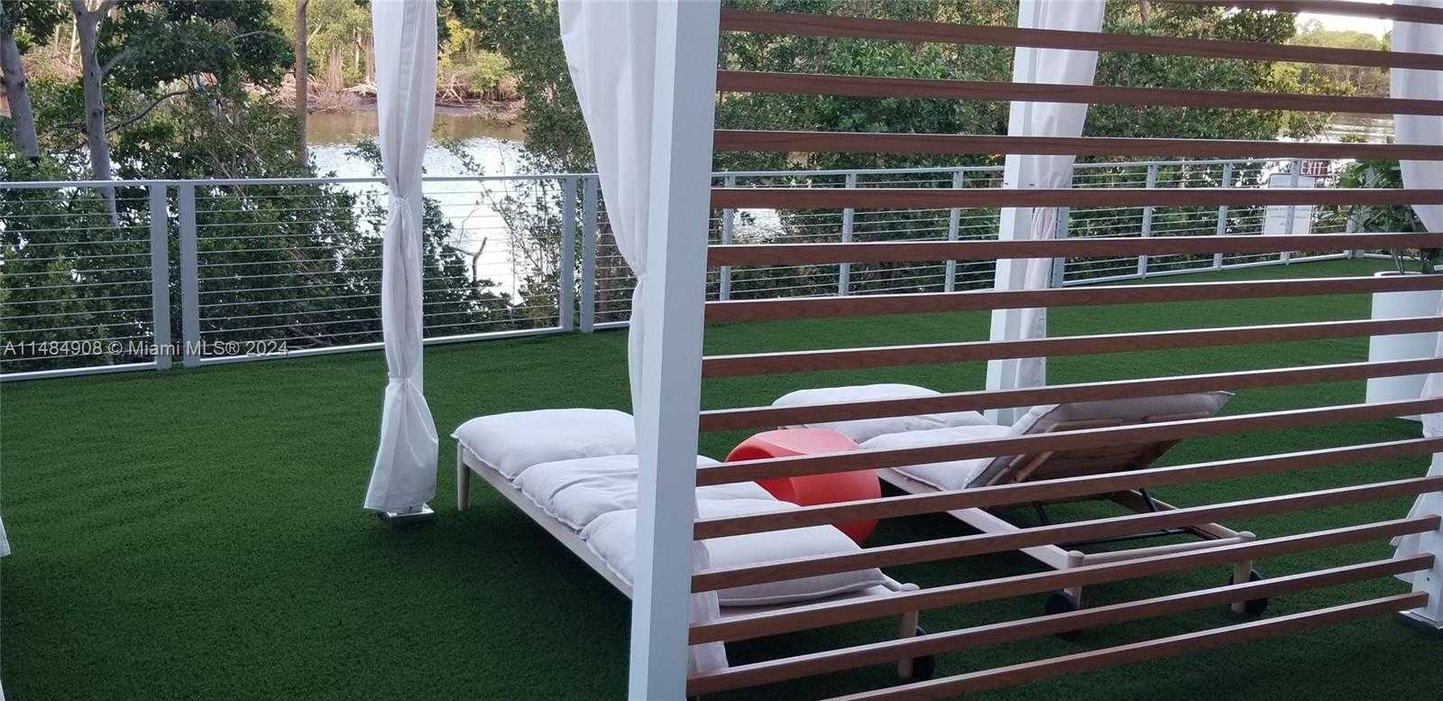 Small Image of 16385 BISCAYNE BLVD #420, North Miami Beach Number 46
