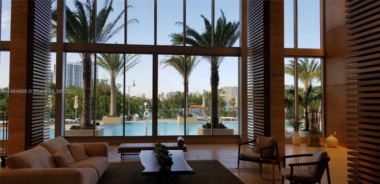 Small Image of 16385 BISCAYNE BLVD #420, North Miami Beach Number 5