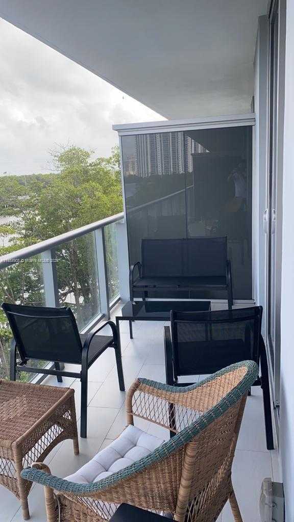 Small Image of 16385 BISCAYNE BLVD #420, North Miami Beach Number 58