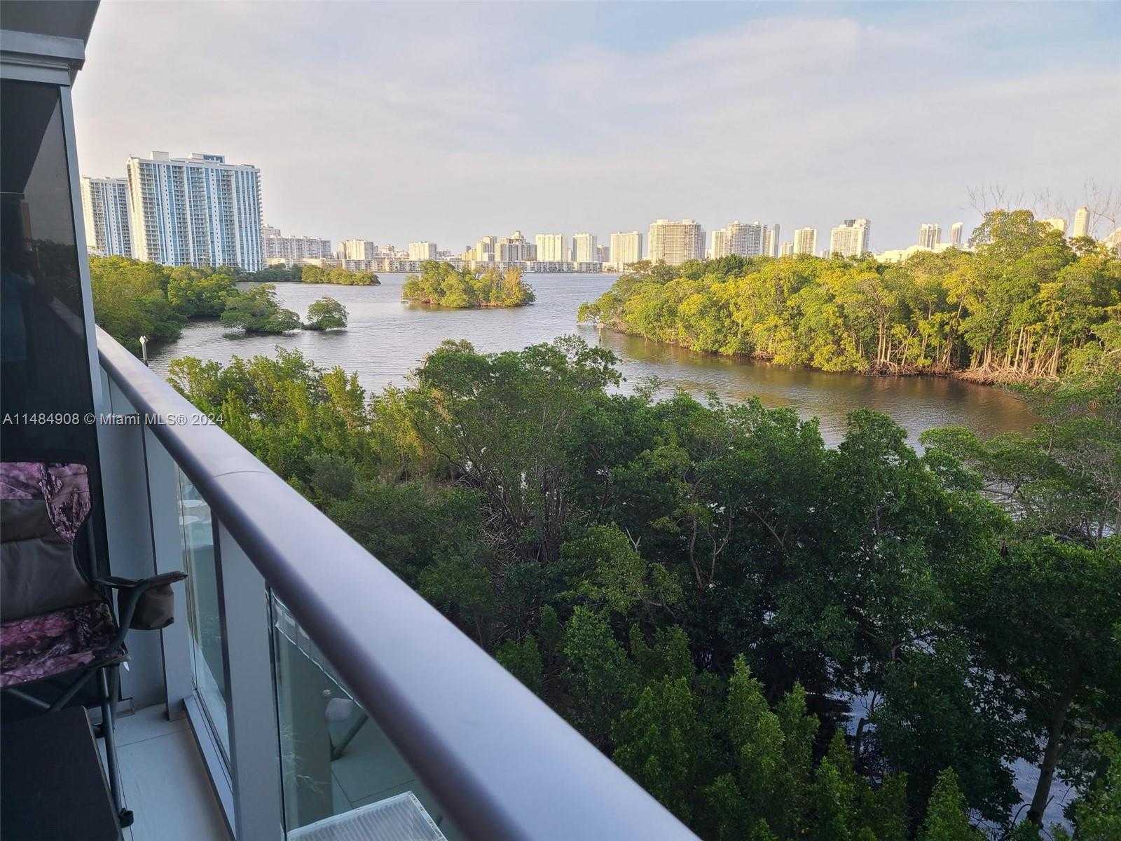 Small Image of 16385 BISCAYNE BLVD #420, North Miami Beach Number 62