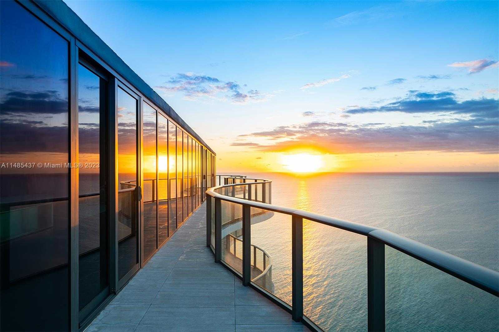 Small Image of 19575 COLLINS AVE #PH-43, Sunny Isles Beach Number 4