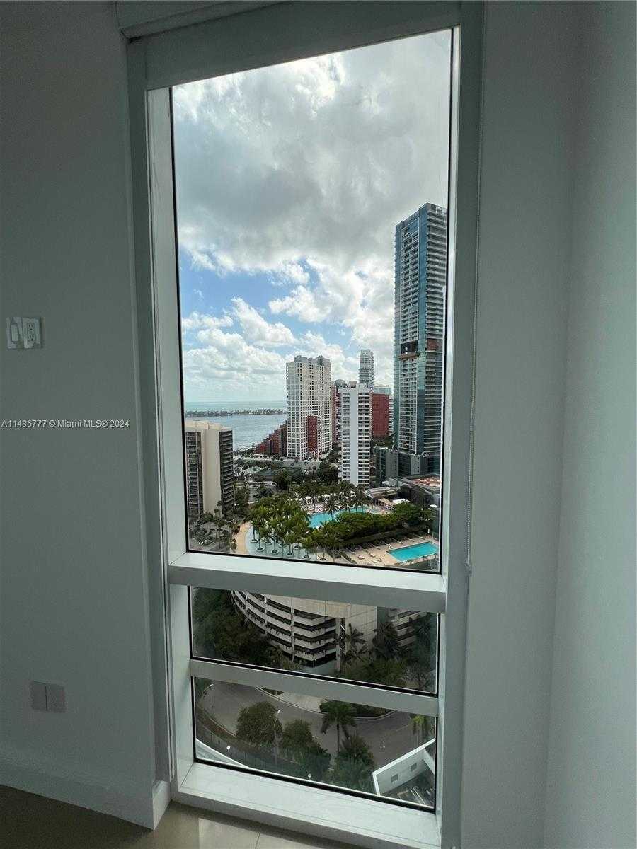 Small Image of 218 #TS107, Miami Number 7