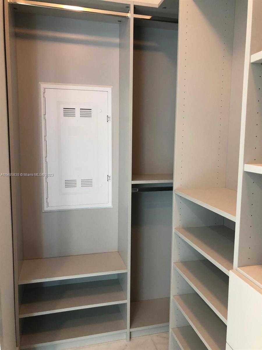 Small Image of 480 NORTH EAST 31 STREET #3907, Miami Number 14