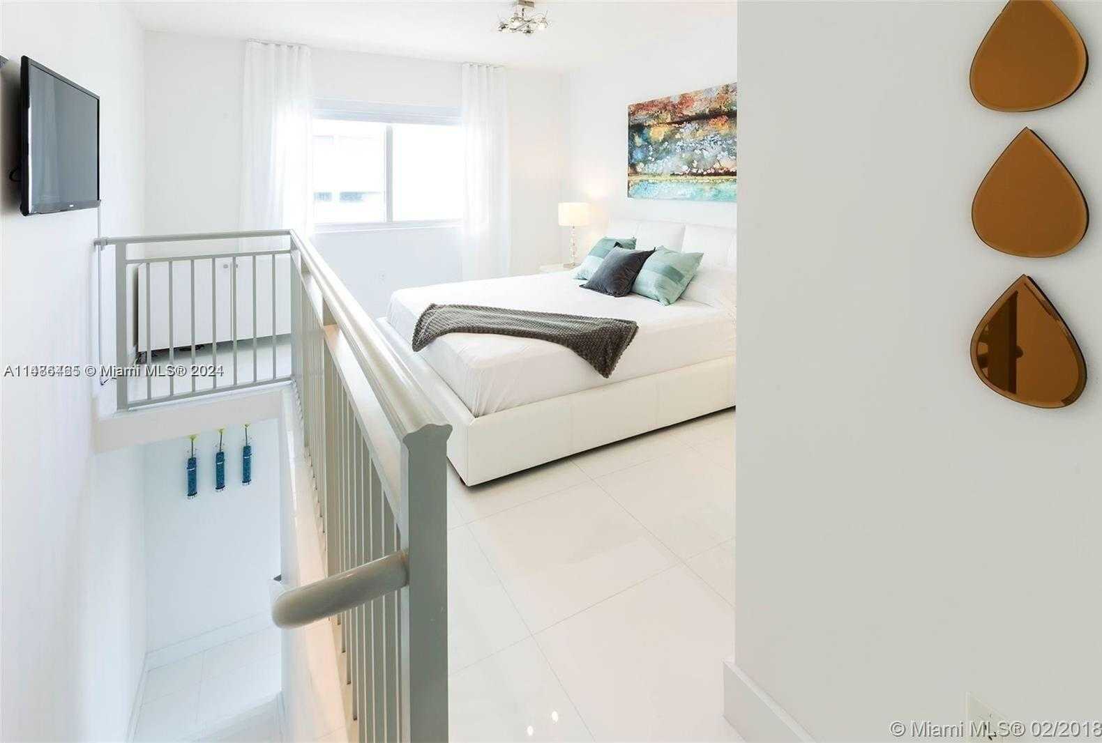 Small Image of 150 SUNNY ISLES BLVD #1-1004+ RARE CABANA, Sunny Isles Beach Number 22
