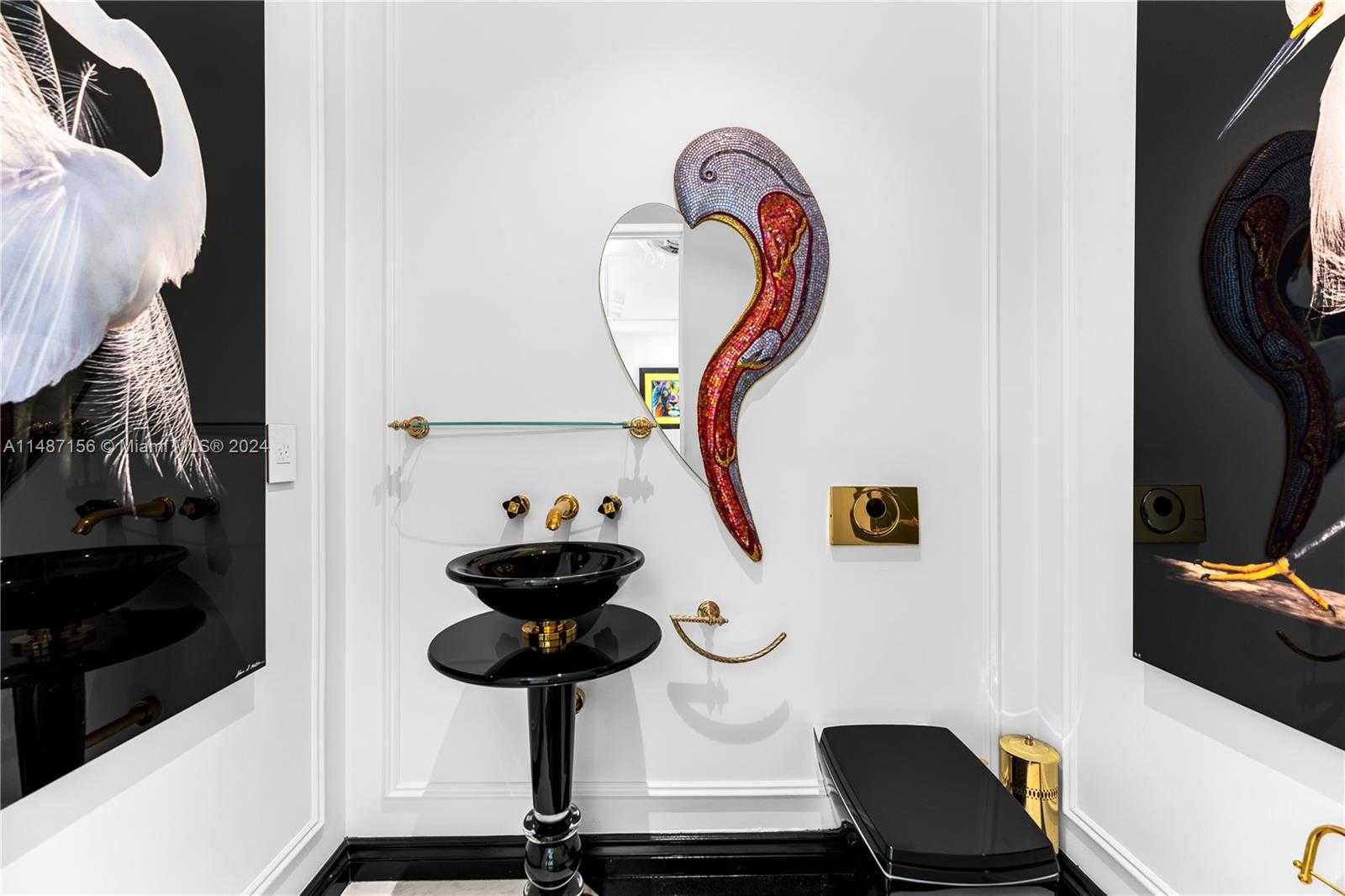 Small Image of 1455 OCEAN DR #BH-01, Miami Beach Number 16