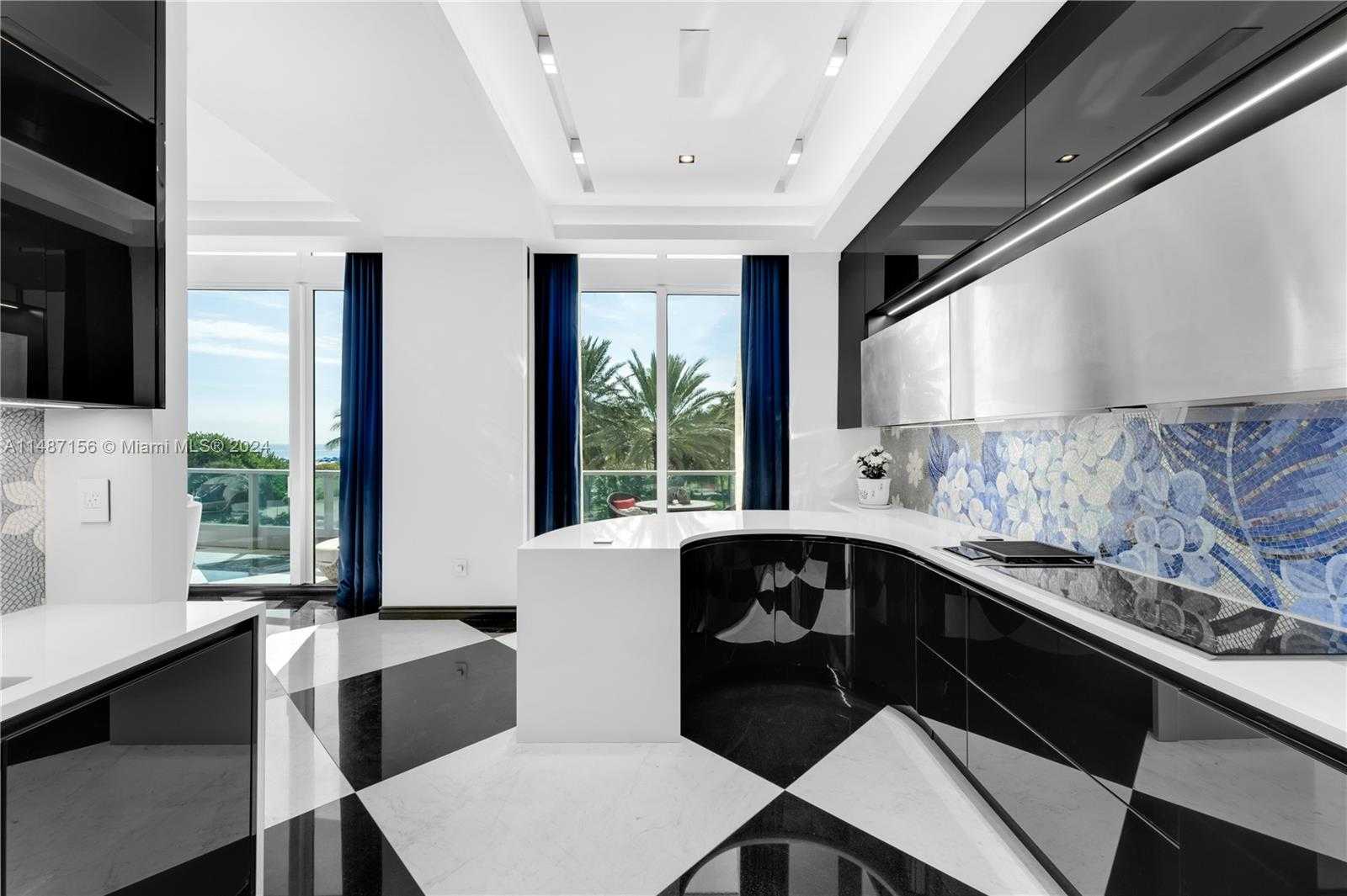 Small Image of 1455 OCEAN DR #BH-01, Miami Beach Number 18