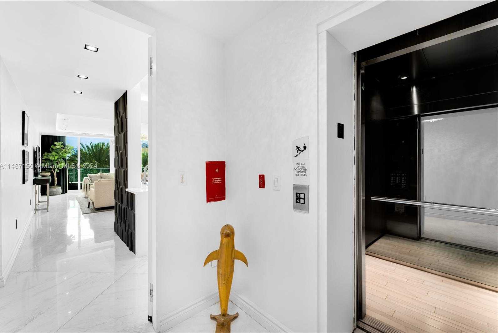 Small Image of 1455 OCEAN DR #BH-01, Miami Beach Number 42