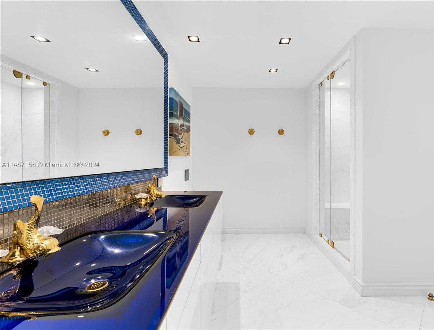 Small Image of 1455 OCEAN DR #BH-01, Miami Beach Number 56