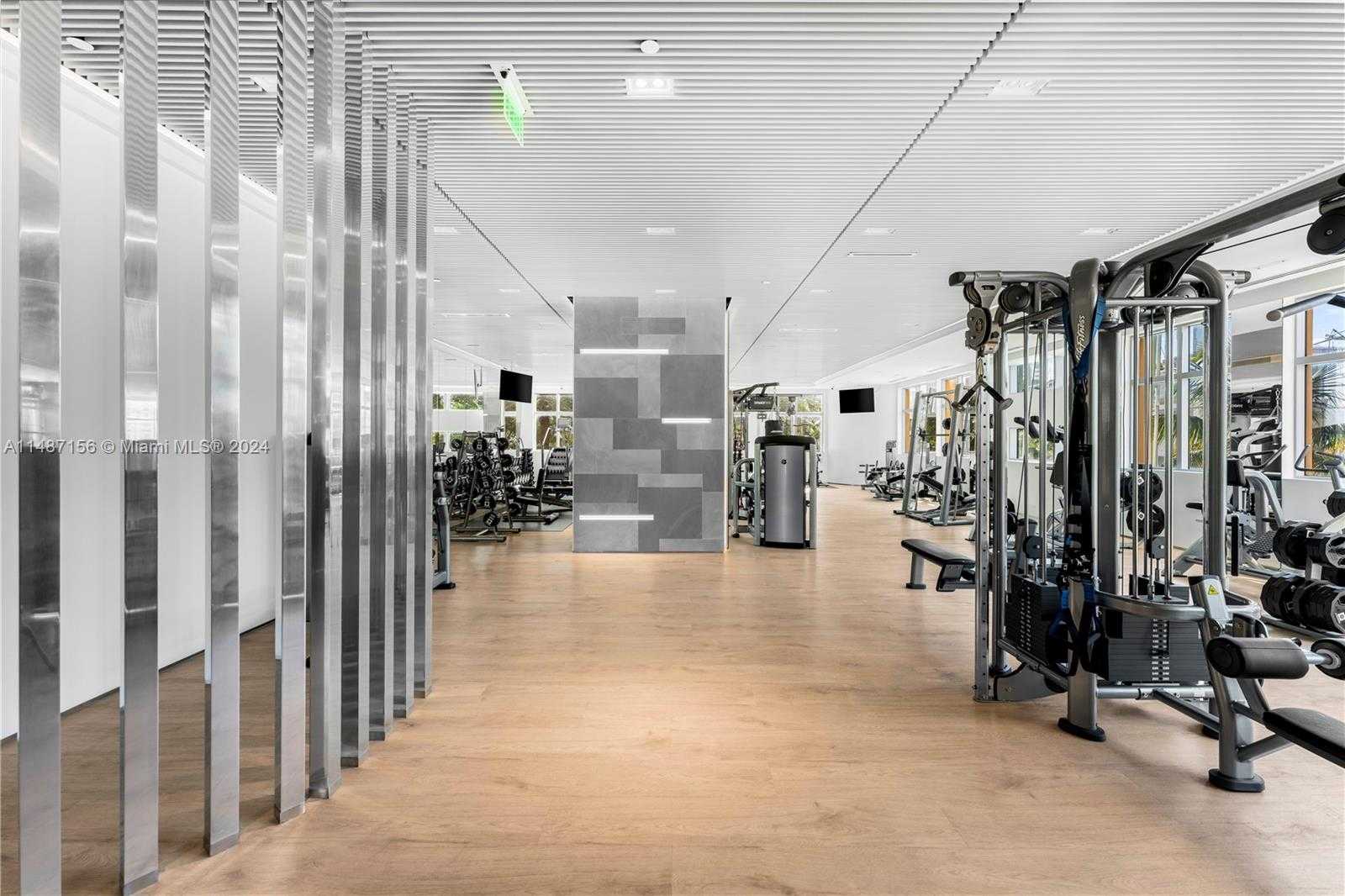 Small Image of 1455 OCEAN DR #BH-01, Miami Beach Number 66