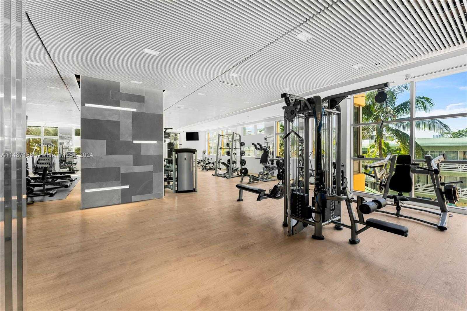 Small Image of 1455 OCEAN DR #BH-01, Miami Beach Number 67
