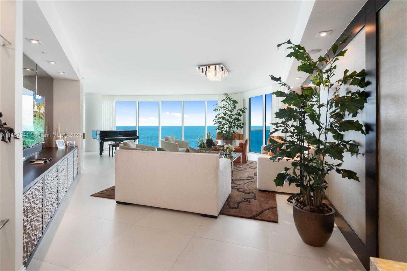 Small Image of 2711 SOUTH OCEAN DR #2205, Hollywood Number 4