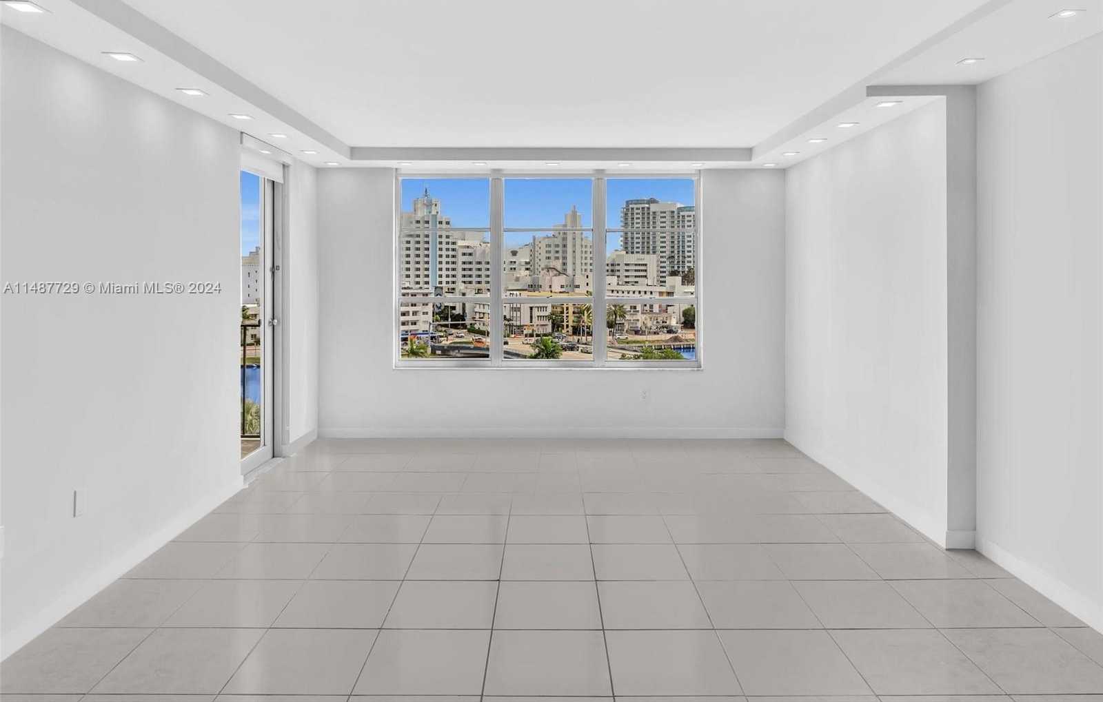 Small Image of 4101 PINE TREE DR #621,620, Miami Beach Number 18