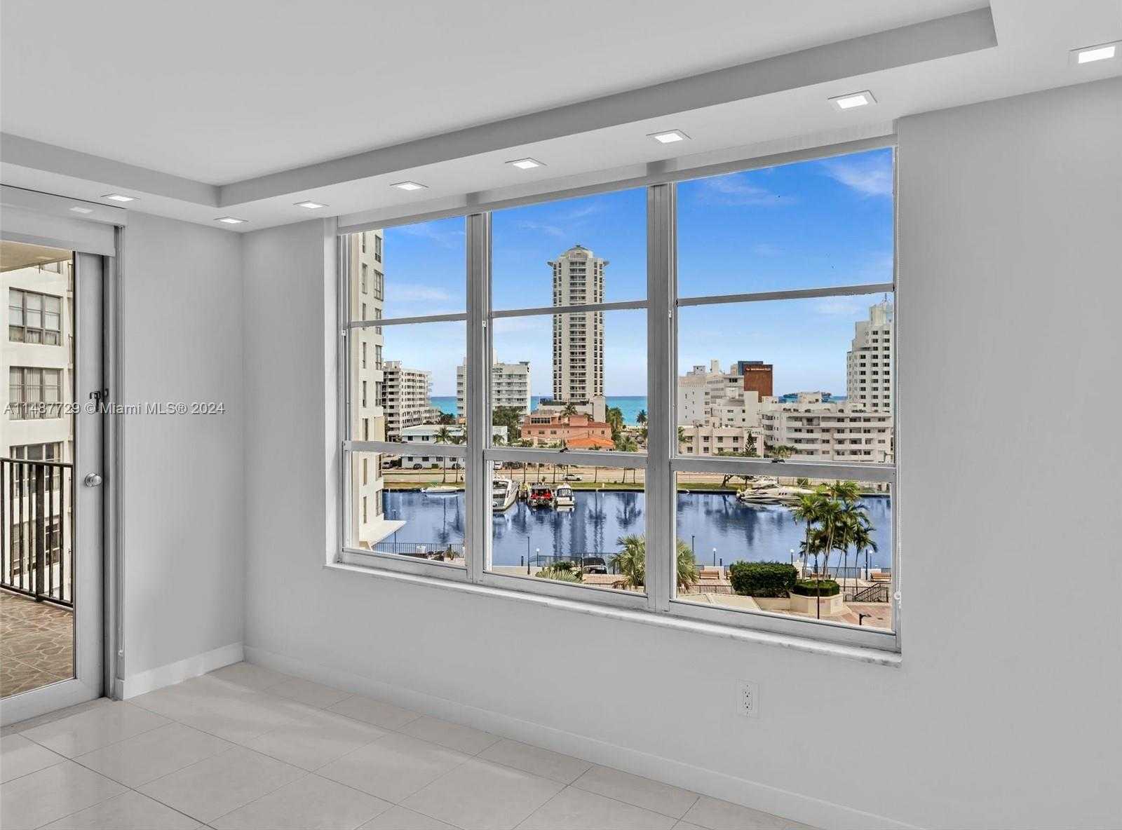 Small Image of 4101 PINE TREE DR #621,620, Miami Beach Number 20