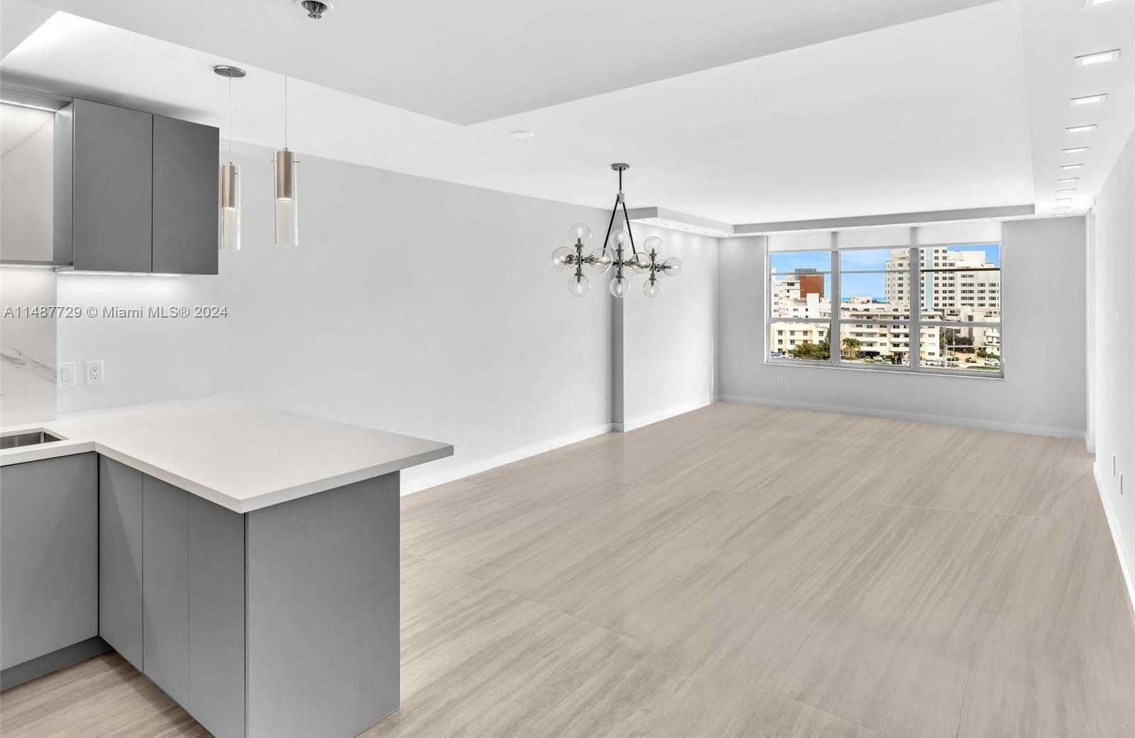 Small Image of 4101 PINE TREE DR #621,620, Miami Beach Number 39