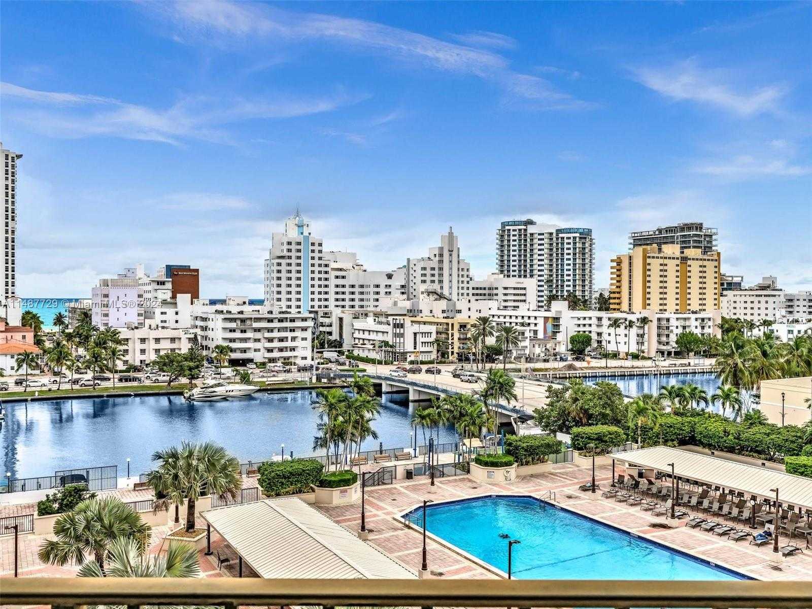 Small Image of 4101 PINE TREE DR #621,620, Miami Beach Number 71