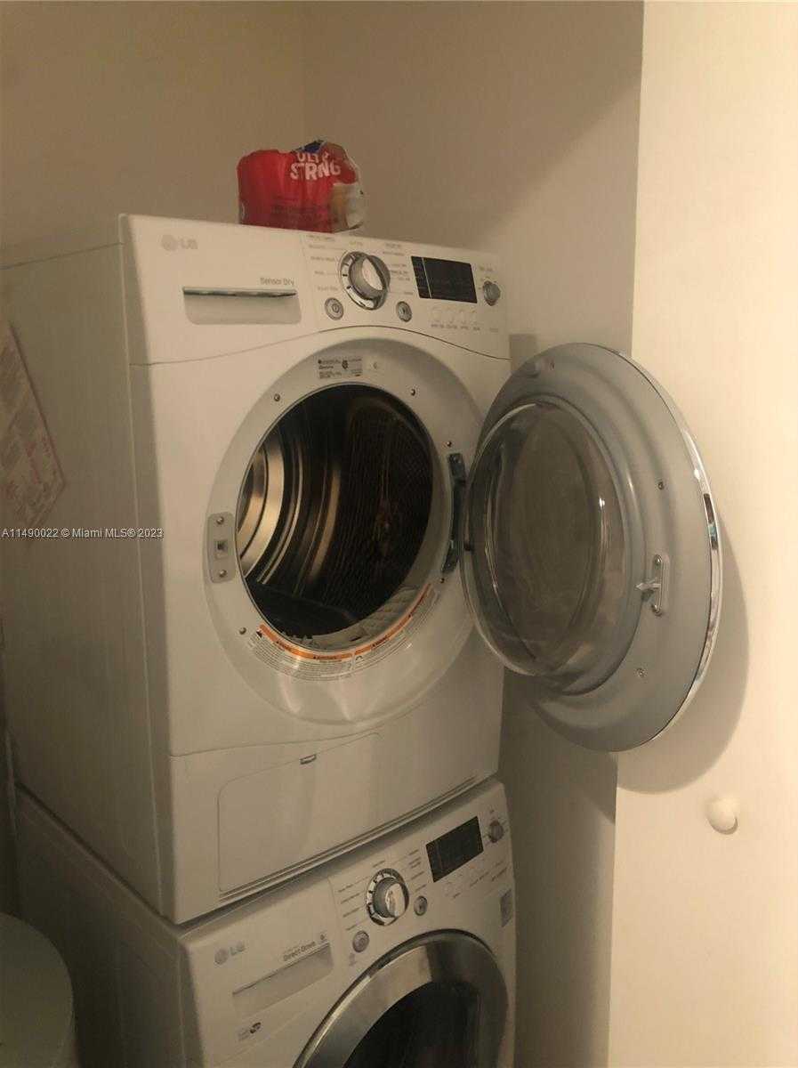 Small Image of 900 BISCAYNE BLVD #4904, Miami Number 17