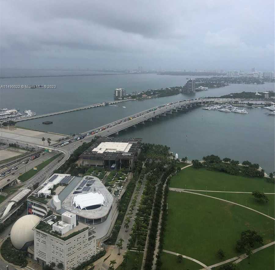 Small Image of 900 BISCAYNE BLVD #4904, Miami Number 3