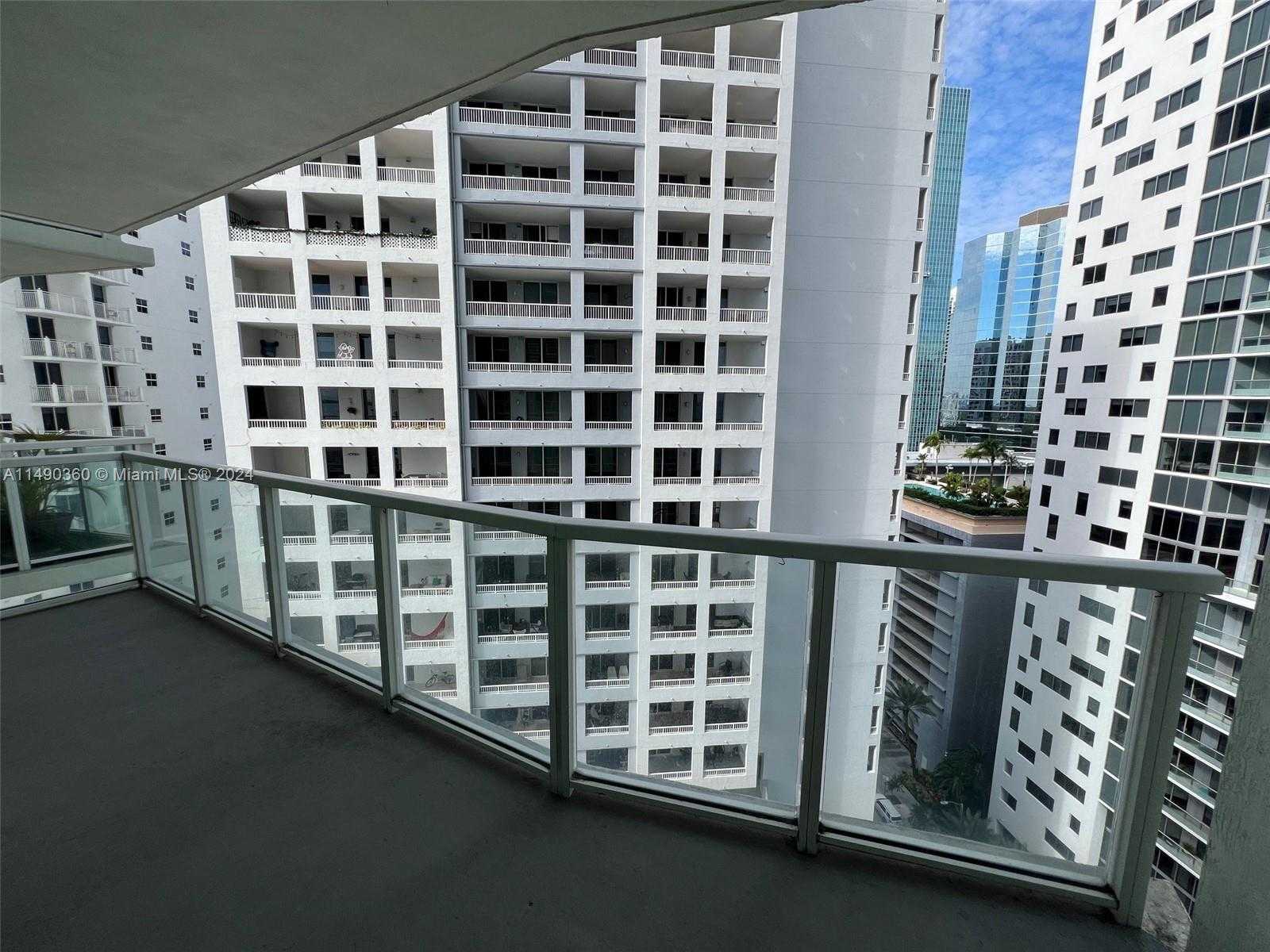 Small Image of 218 #1806, Miami Number 11