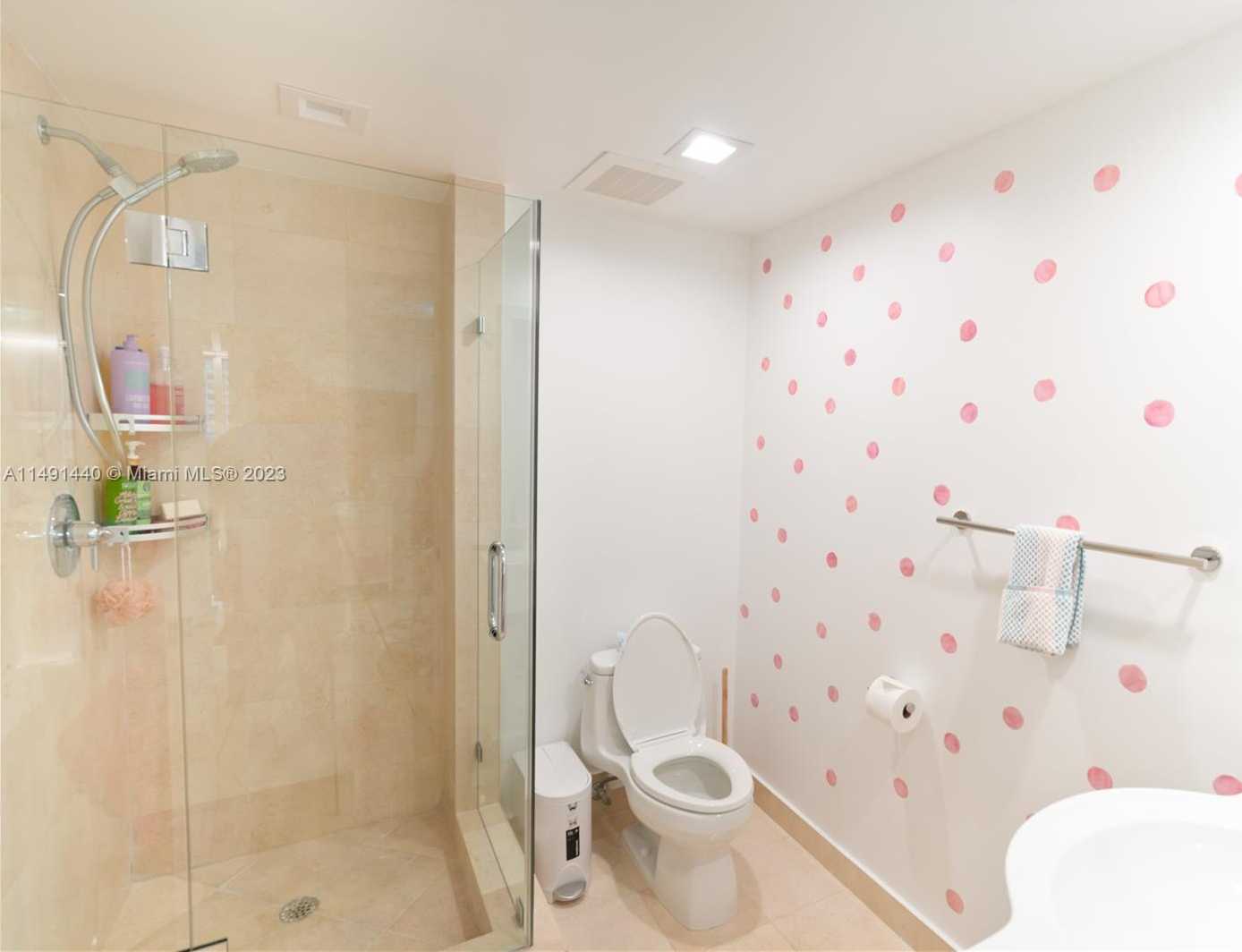 Small Image of 1850 SOUTH OCEAN DR #607, Hallandale Beach Number 14