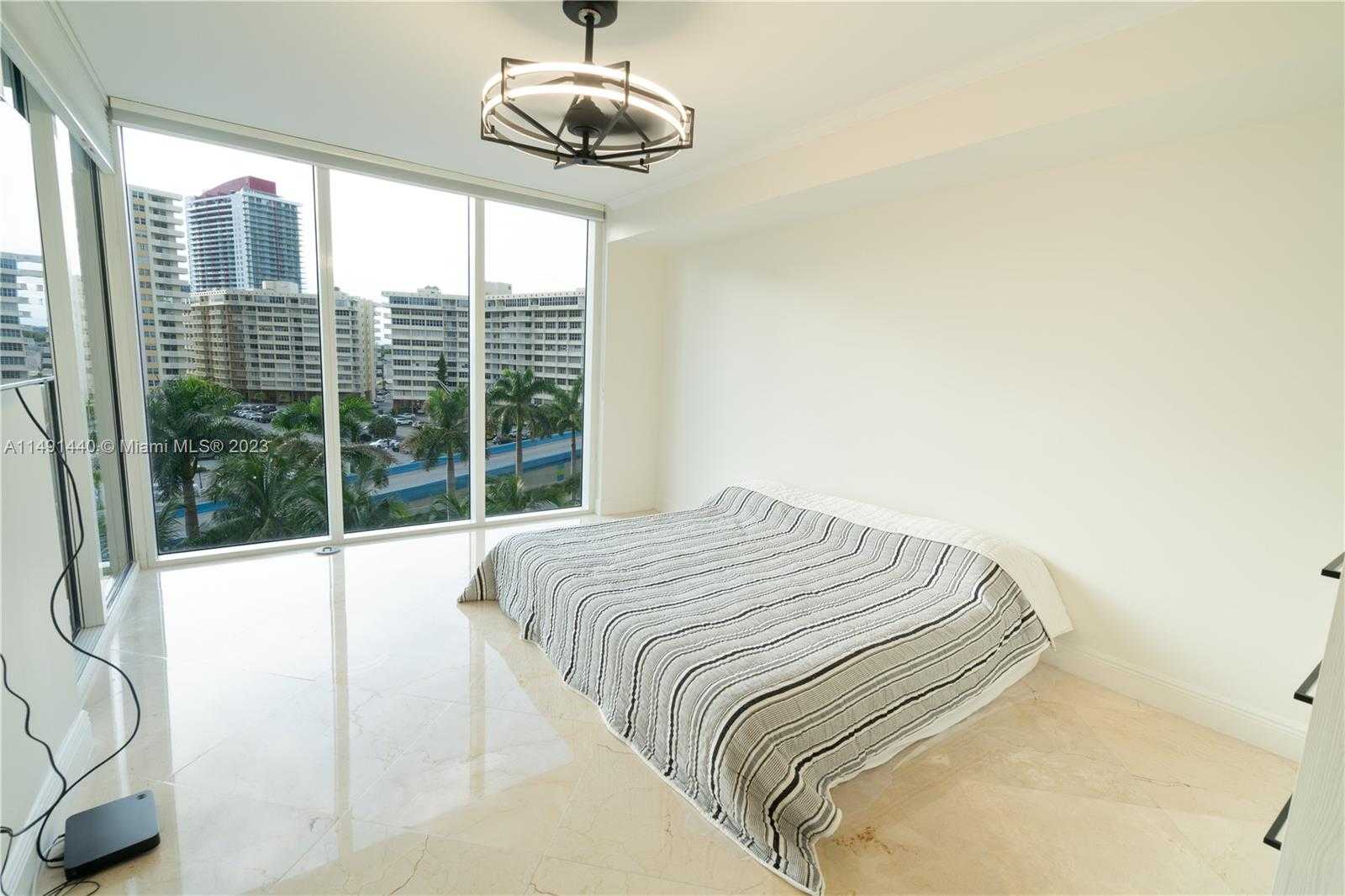 Small Image of 1850 SOUTH OCEAN DR #607, Hallandale Beach Number 16