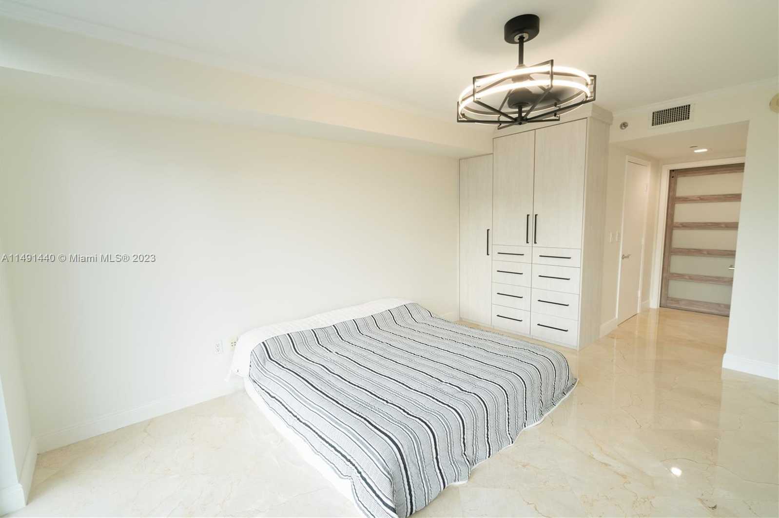 Small Image of 1850 SOUTH OCEAN DR #607, Hallandale Beach Number 17