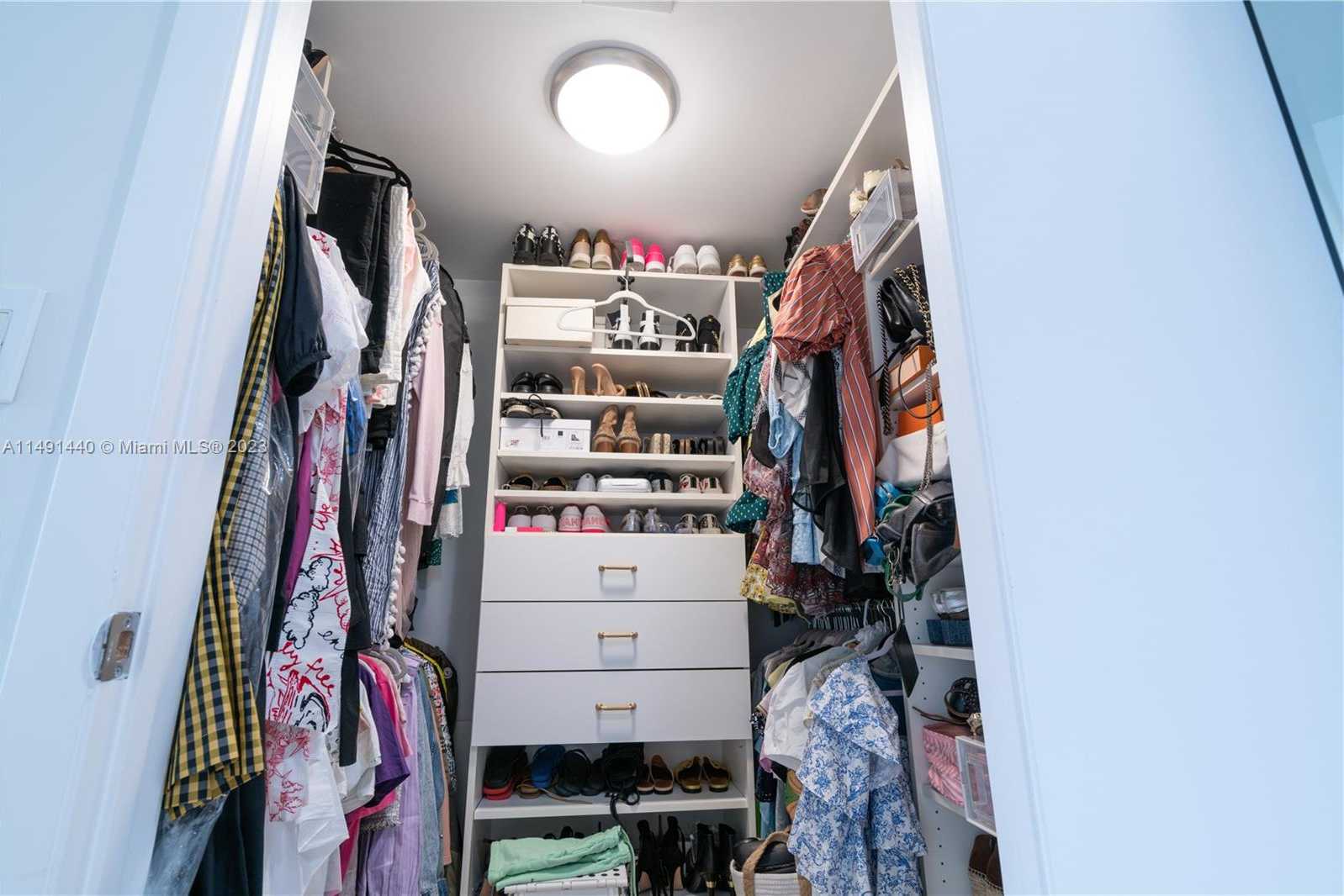 Small Image of 1850 SOUTH OCEAN DR #607, Hallandale Beach Number 20