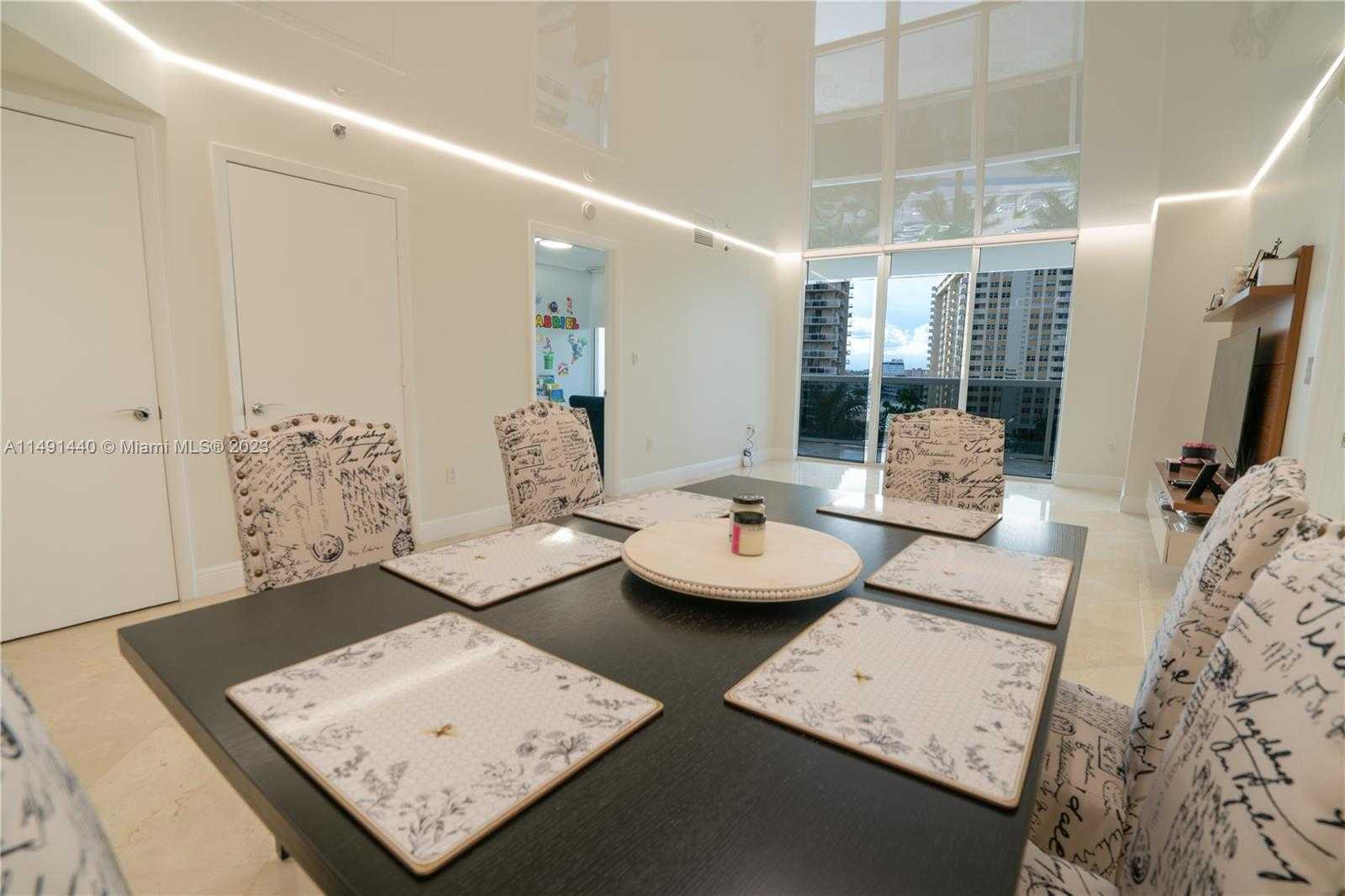 Small Image of 1850 SOUTH OCEAN DR #607, Hallandale Beach Number 3