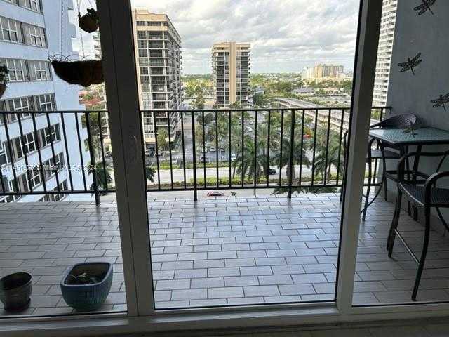 Small Image of 2030 SOUTH OCEAN DR #802, Hallandale Beach Number 10