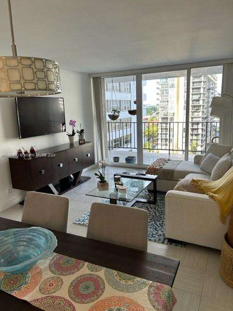 Small Image of 2030 SOUTH OCEAN DR #802, Hallandale Beach Number 4
