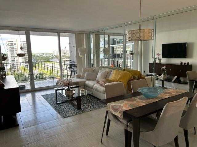 Small Image of 2030 SOUTH OCEAN DR #802, Hallandale Beach Number 5