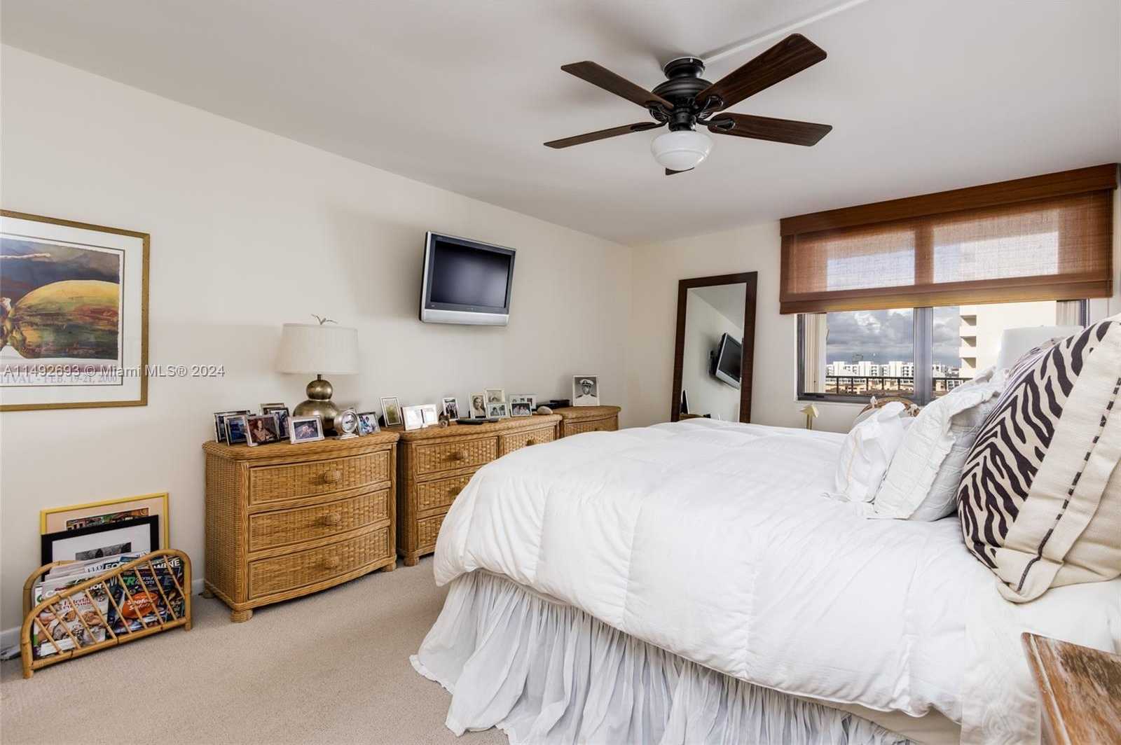 Small Image of 18151 NORTH EAST 31ST CT #1606, Aventura Number 27