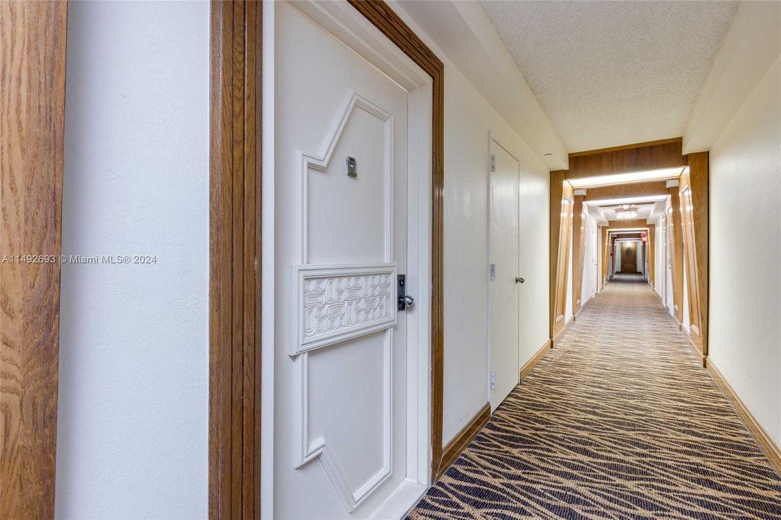 Small Image of 18151 NORTH EAST 31ST CT #1606, Aventura Number 4