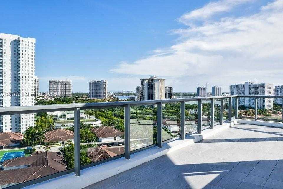 Small Image of 3250 NORTH EAST 188TH ST #UPH01, Aventura Number 24