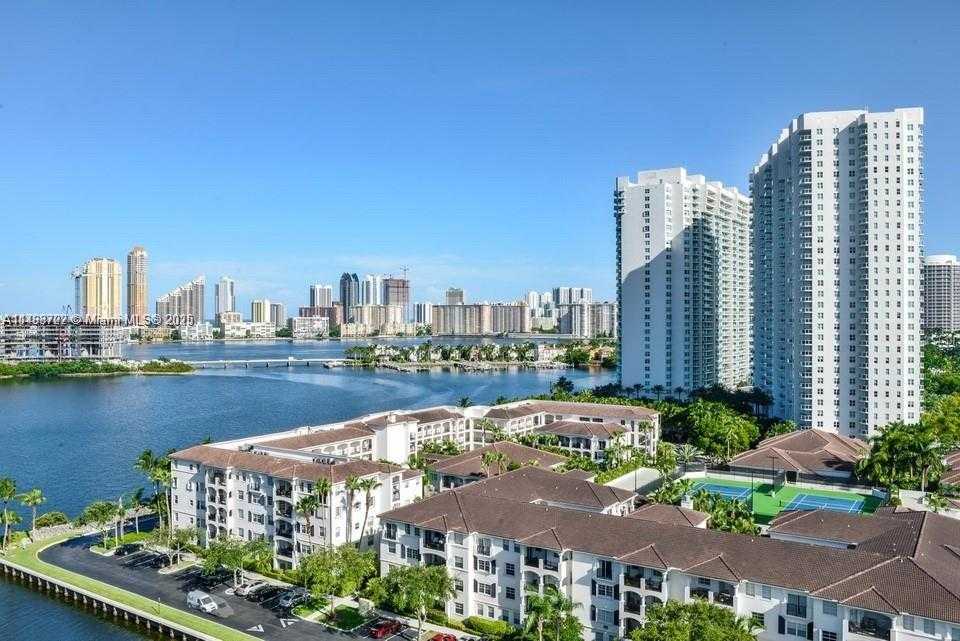 Small Image of 3250 NORTH EAST 188TH ST #UPH01, Aventura Number 3