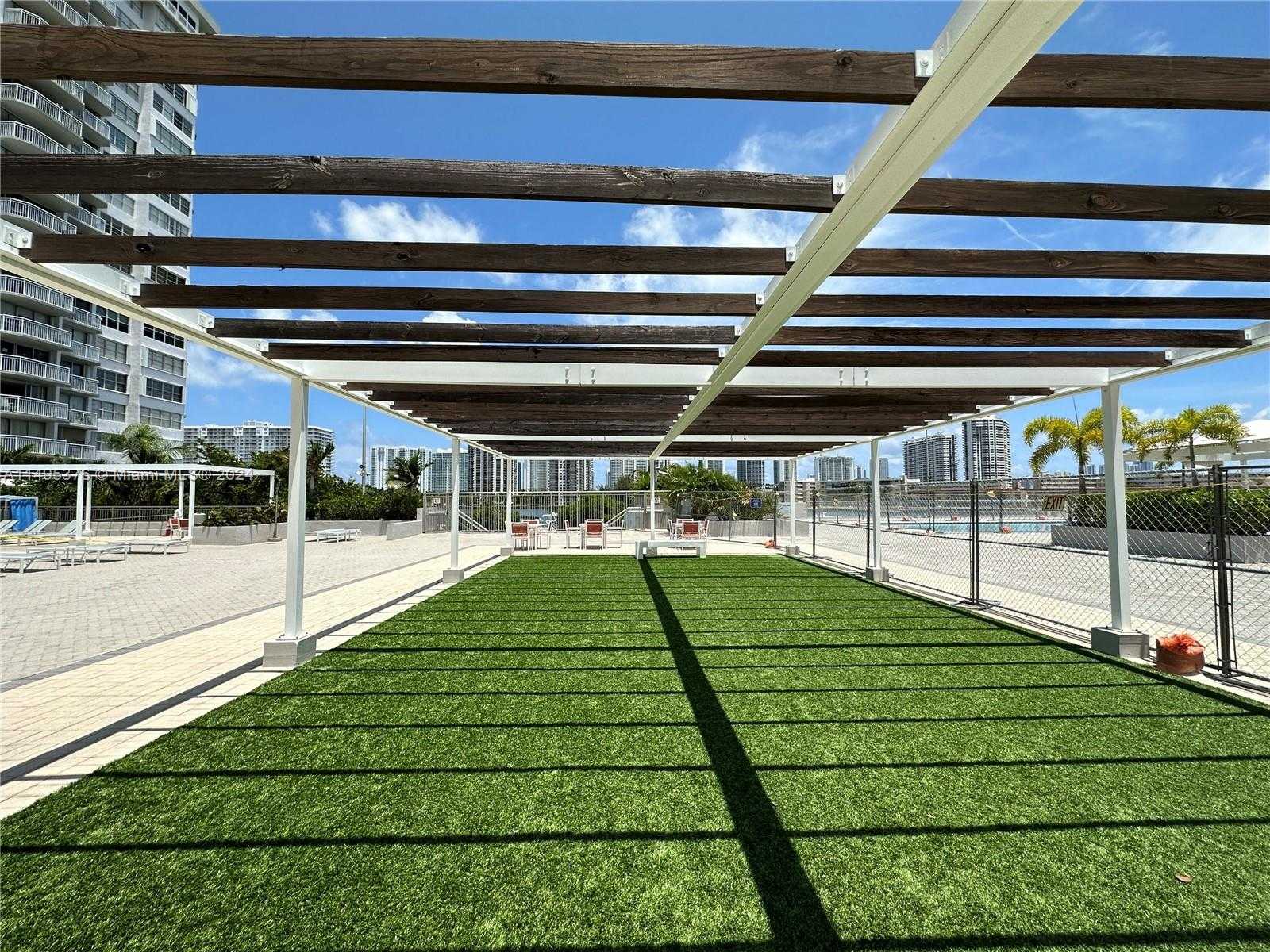 Small Image of 18041 BISCAYNE BOULV #502, Aventura Number 34