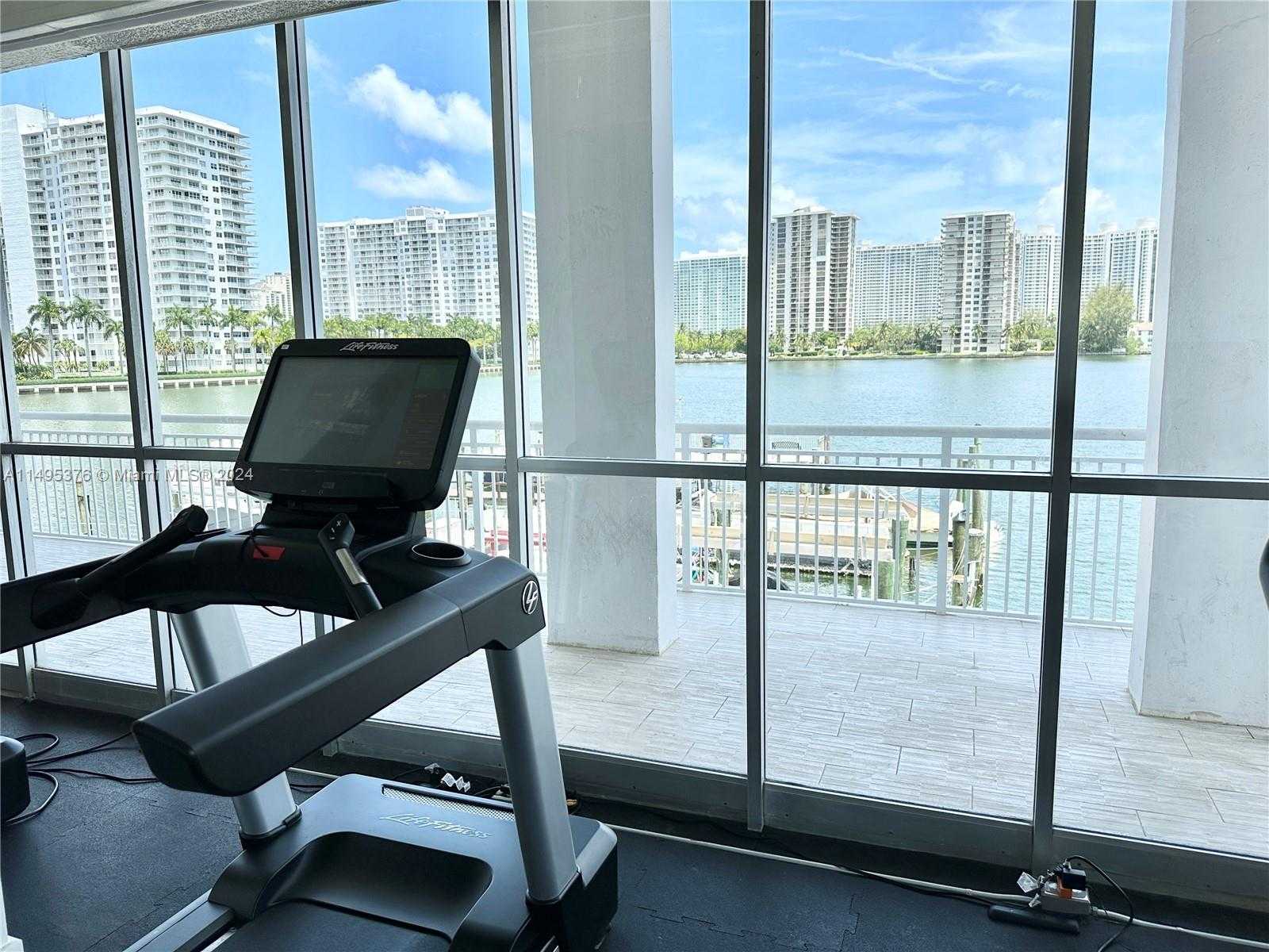 Small Image of 18041 BISCAYNE BOULV #502, Aventura Number 43