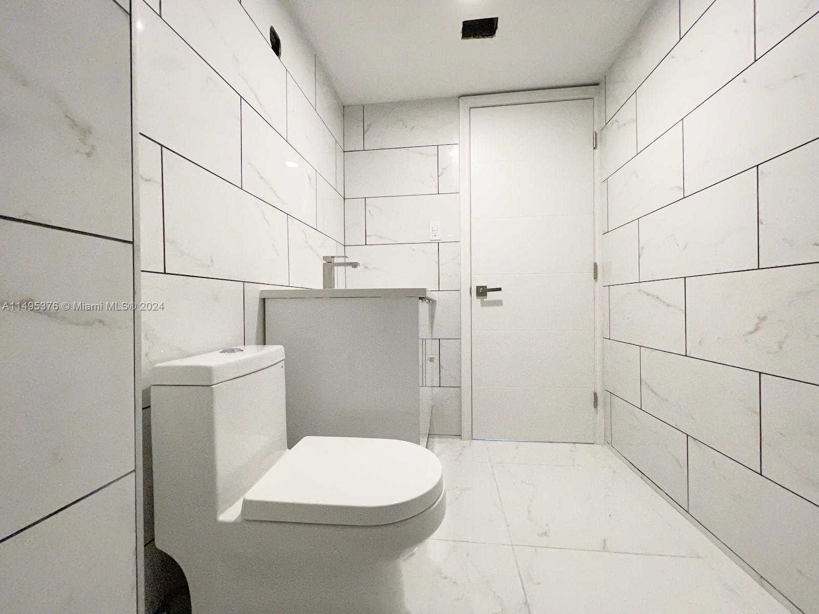 Small Image of 18041 BISCAYNE BOULV #502, Aventura Number 53