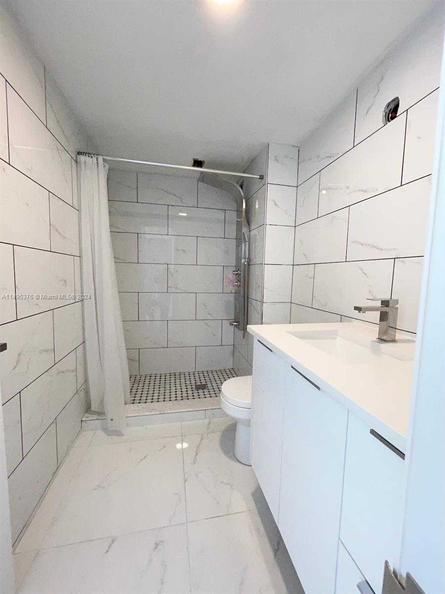 Small Image of 18041 BISCAYNE BOULV #502, Aventura Number 58
